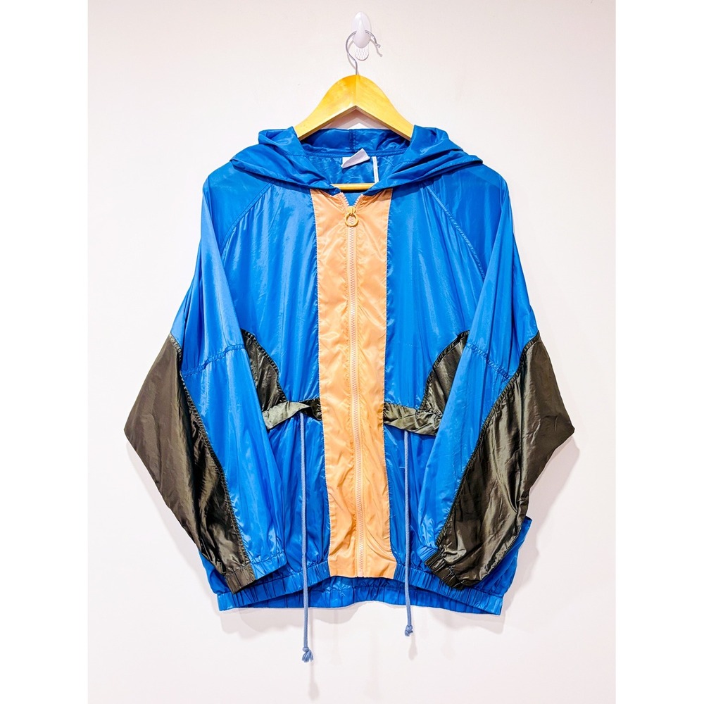 OUT FROM UNDER Blue colorblock windbreaker | Retro sporty‎ | Small